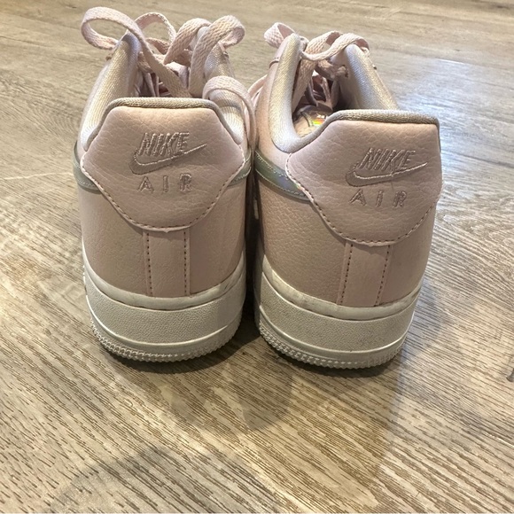 Nike Air Force 1 low pink  iridescent AF1 size 9 - Picture 5 of 10